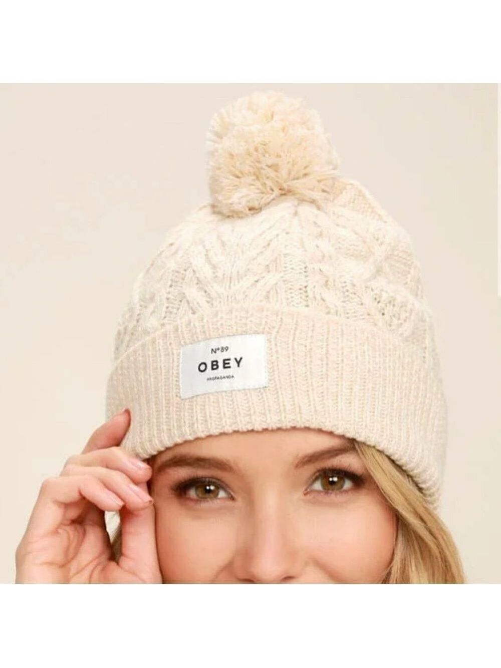 Knitted PomPom Beanie
